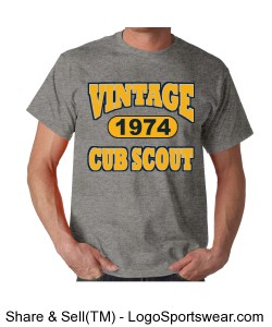 Gildan Adult T-shirt, Vintage Cub Design Zoom